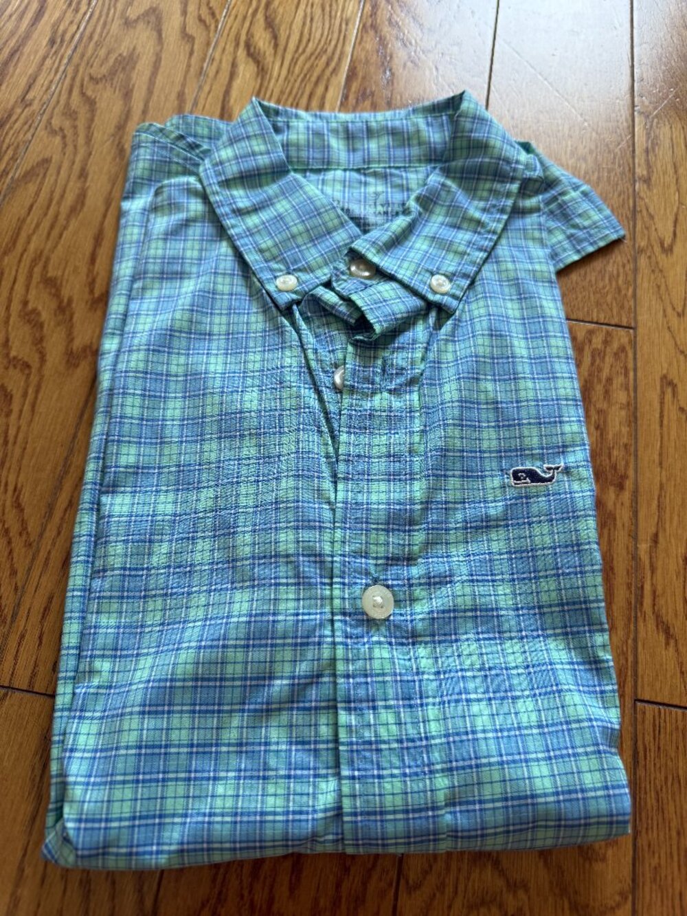 Boys Vineyard Vines Performance Button Down Size Small (8-10)